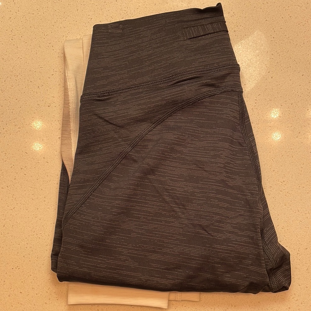 Outdoor voices leggings